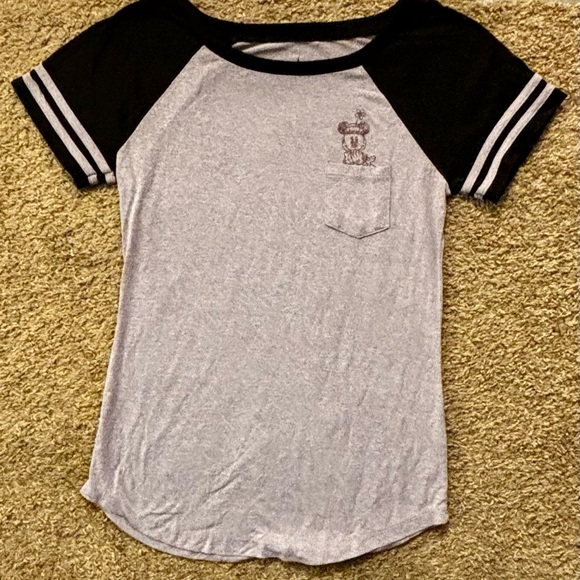 Disney Parks brand Woman size Med. Gently used No flaws Super cute Glitter Micky - Picture 4 of 14